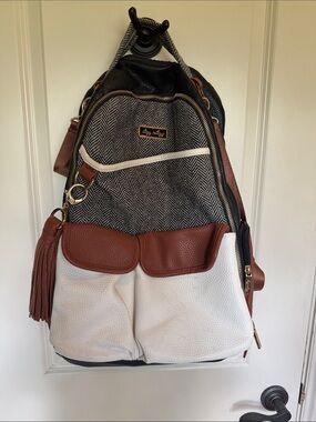 Itzy Ritzy Black Herringbone, White & Brown Accent Backpack